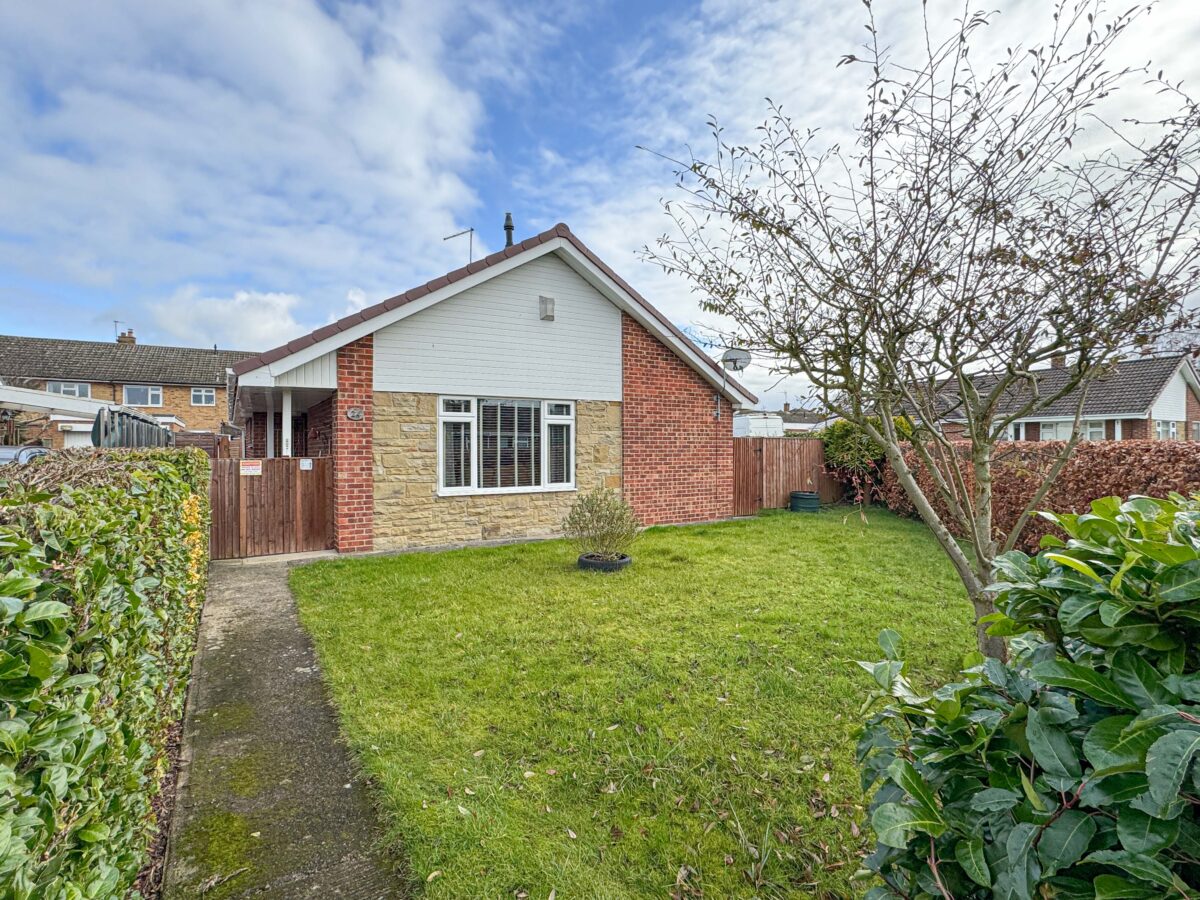 Thirlmere Close, Carlton Miniott, YO7